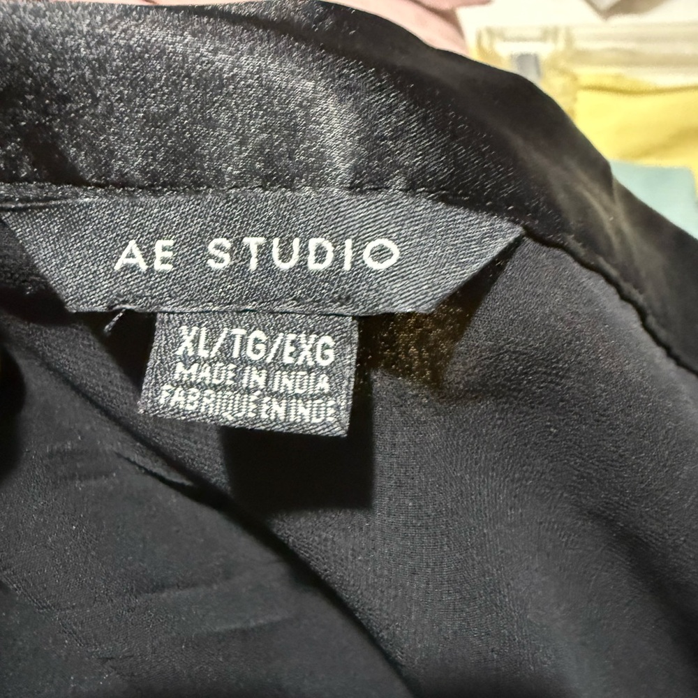 American Eagle Studio Maxi Skirt with Slit - Picture 3 of 3